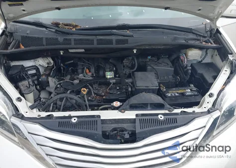 2017 Toyota Sienna Limited 7 Passenger из США, поврежденный, VIN 5TDYZ3DC3HS795424